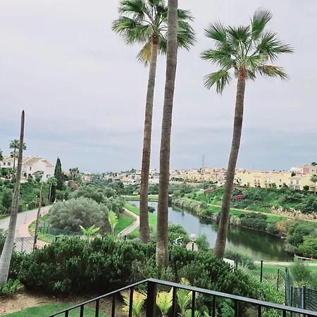 Apartamento Mijas Golf Retreat With Private Garden, Ideal For Golf Lovers *