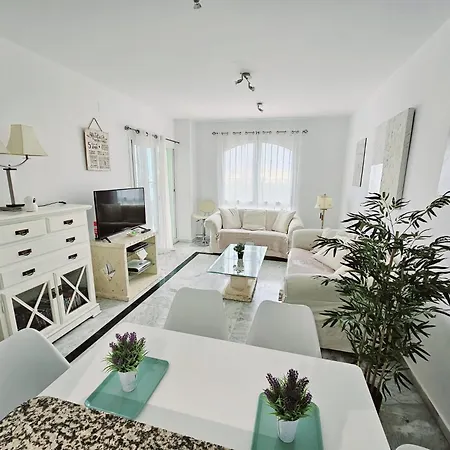 Mijas Golf Retreat With Private Garden, Ideal For Golf Lovers Málaga